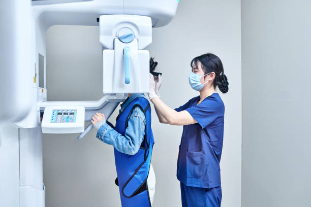 Best Emergency Dental Surgery in Maywood, CA